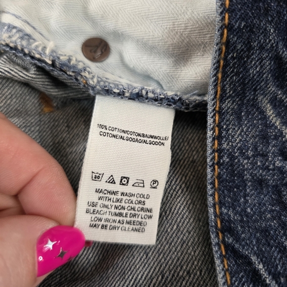 FP We The Free Fields Of Sun Butterfly Daisy Denim Shorts Distressed Size 28 - Picture 8 of 8